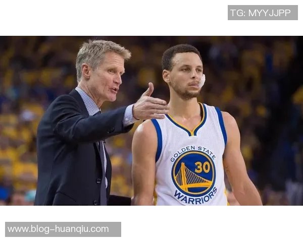 库里谈科尔对裁判的反应称若不发火我会亲自出面维护球队士气